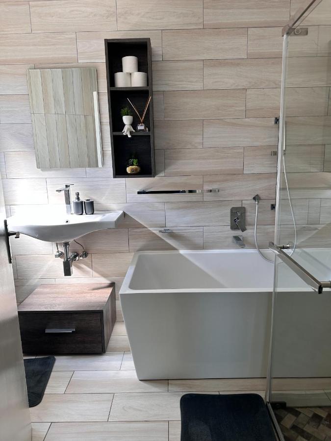 Gardens Villa Mbombela ภายนอก รูปภาพ